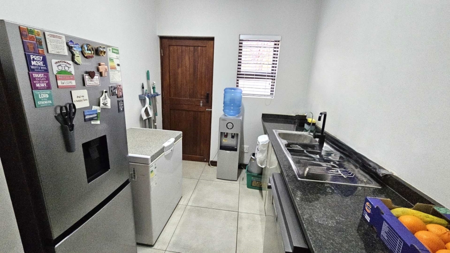 3 Bedroom Property for Sale in Melodie North West